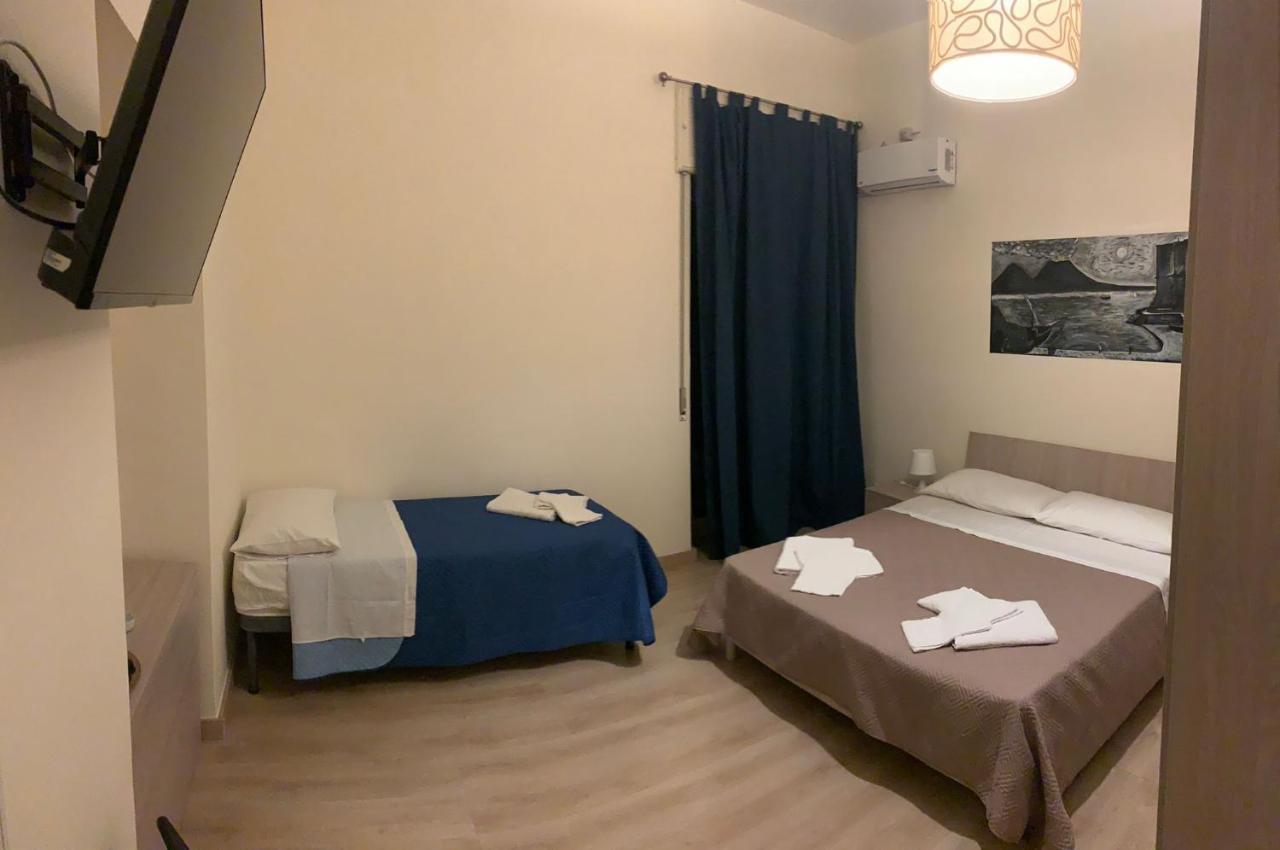 Keira House Napoli Hotel Exterior foto