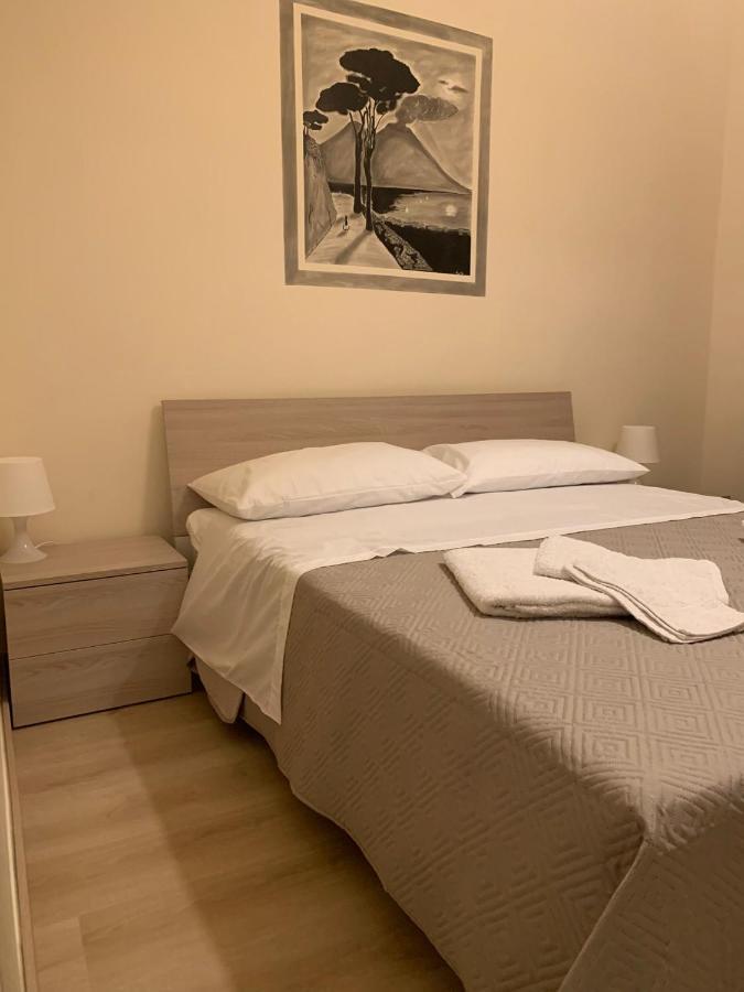 Keira House Napoli Hotel Exterior foto